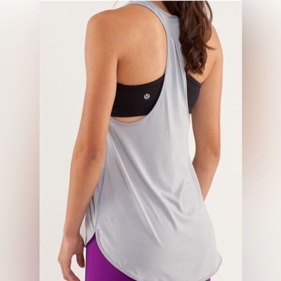 GUC Lululemon Women’s 105 F Singlet Athletic Workout Tank Silver Slate- Size 6 - Picture 2 of 7